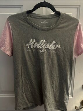 Hollister California Ladies Grey Pink T-shirt Size Large